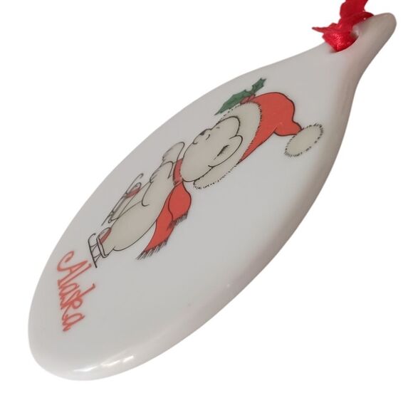 Vintage ALASKA Ceramic Ornament Christmas Porcelain Ice Skating Bear Round 90s. - Picture 6 of 13
